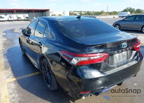 2022 Toyota Camry Xse z USA, uszkodzony, nr VIN 4T1K31AK1NU578366